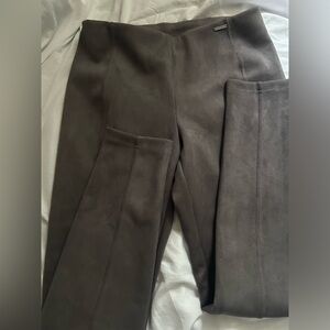 Charcoal Gray Suede Tahari Pull on Trousers Small Gorgeous Office Pants